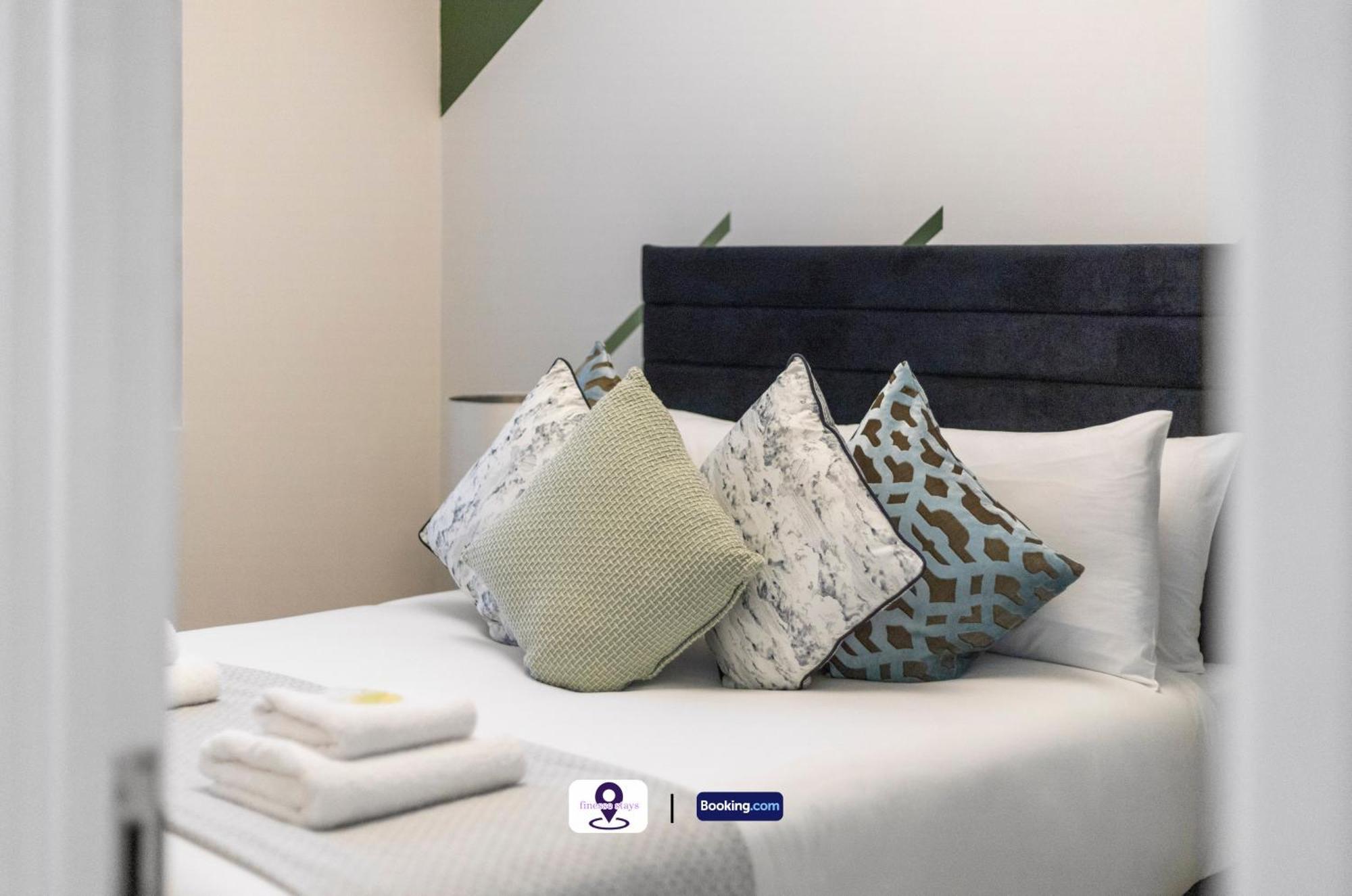 Apartment Last-minute Escapes ! Limited Time L Exclusive On 2 Bedroom, High Spec Luxury Flat By Finesse Short Lets & Serviced With Free Wifi
